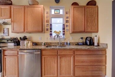 1021 S 8th St Wilmington NC-large-009-21
