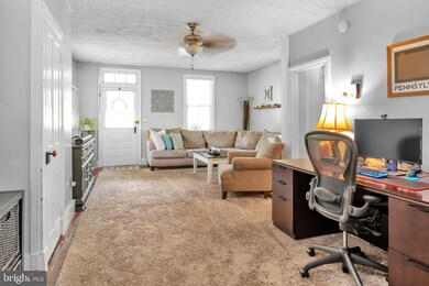 1453 Farmington Ave, Pottstown, PA 19464 - photo 6