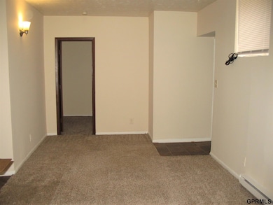 1802 Chandler Rd W unit 5, Bellevue, NE 68147 - photo 3