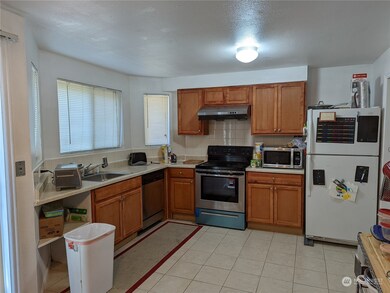 4820 4824 79th Ave W, University Place, WA 98467 - photo 3