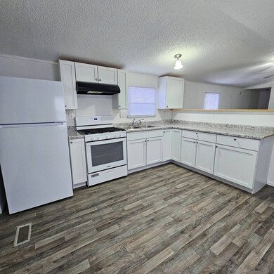 3700 28th St unit 226, Sioux City, IA 51105 - photo 2