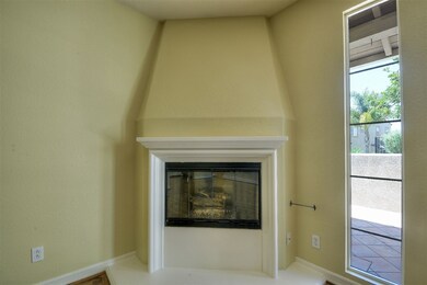 7749 Calle Andar, Carlsbad, CA 92009 - photo 4
