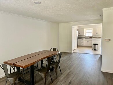 7412 Walling Ln, Dallas, TX 75231 - photo 7