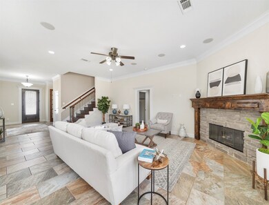 1719 Candlelight Place Dr, Houston, TX 77018 - photo 5