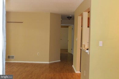 84 Cheverny Ct, Trenton, NJ 08619 - photo 2