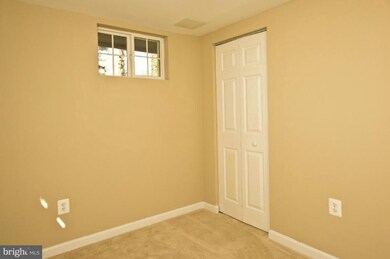 13407 Colwyn Rd, Fort Washington, MD 20744 - photo 6