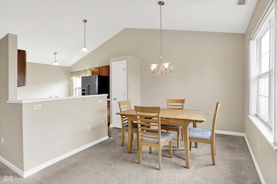 7532 Crickwood Ln, Indianapolis, IN 46268 - photo 6