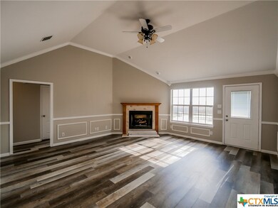 4911 Southerland Rd, Moody, TX 76557 - photo 4