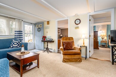 11 Kennedy Cir, Hyannis, MA 02601 - photo 4