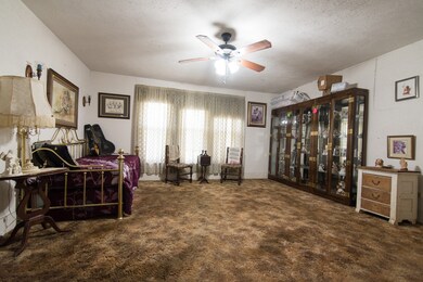 215 Paris St, Ladonia, TX 75449 - photo 7