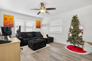 501 S E St, Lake Worth, FL 33460 - photo 6