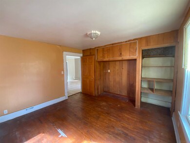908 W Arch St, Portland, IN 47371 - photo 5