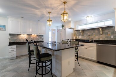 2 Groveland St, Seabrook, NH 03874 - photo 4