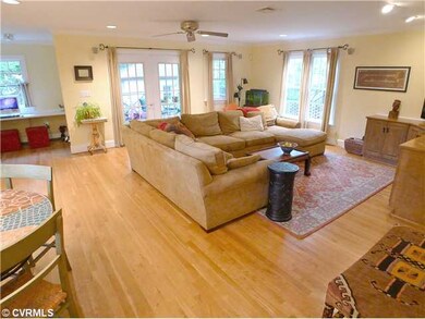 Den/Family/Great Room