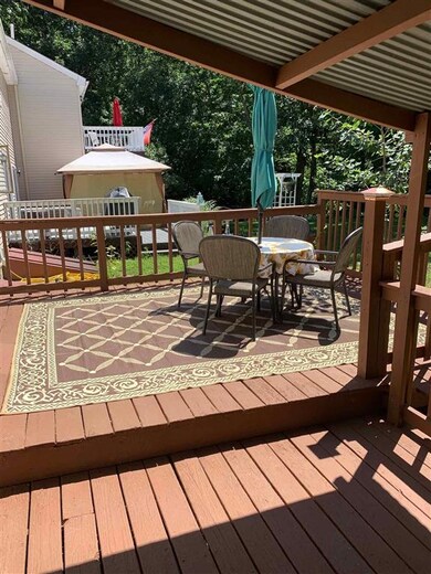 20 Mohawk Dr unit B, Londonderry, NH 03053 - photo 4