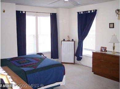 15107 Swiss Stone Ct, Burtonsville, MD 20866 - photo 2