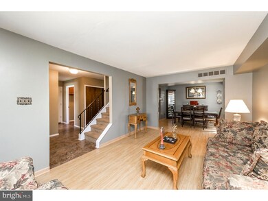 1640 Farnham Ln, Downingtown, PA 19335 - photo 4