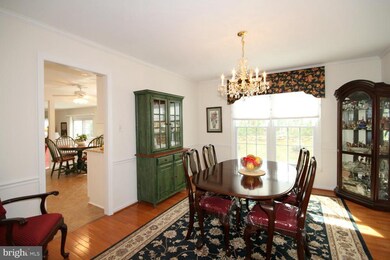 7196 Duck Ct, Springfield, VA 22152 - photo 7