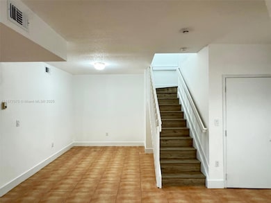 10170 SW 88th St unit 305, Miami, FL 33176 - photo 3