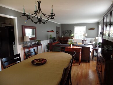 49 Cindy Crest Dr, Schenectady, NY 12306 - photo 6