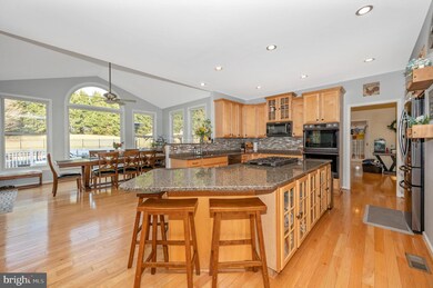 5611 Breckenridge Ct, Sykesville, MD 21784 - photo 3