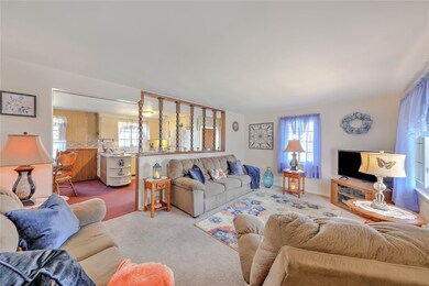 125 Adrian St, Warwick, RI 02886 - photo 6