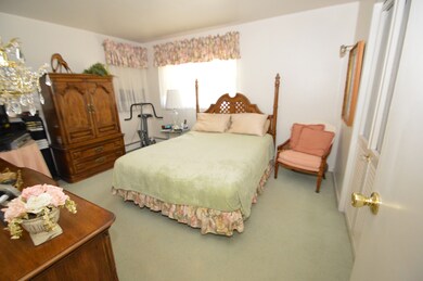 624 Norfolk Ave, Westchester, IL 60154 - photo 6