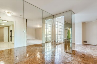 Dining Area w view of Sunroom