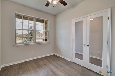 832 Little Pebble, New Braunfels, TX 78130 - photo 3