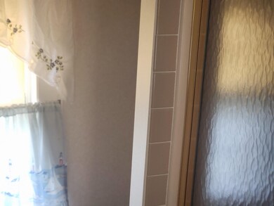 61 Penacook St, Concord, NH 03301 - photo 7