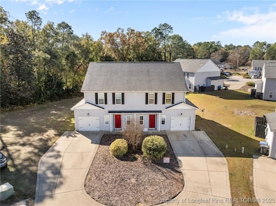 124 Sherman Ct, Raeford, NC 28376 - photo 2