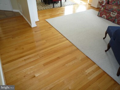 527 Kenan St, Taneytown, MD 21787 - photo 6