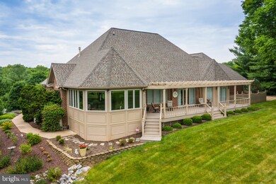 207 S Tamarac Dr, Shepherdstown, WV 25443 - photo 7