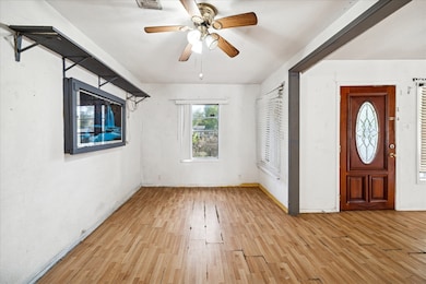 1513 Thomas Ave, Pasadena, TX 77506 - photo 6