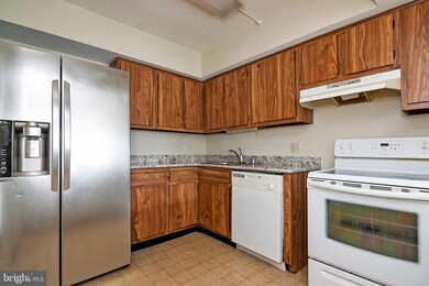 The Pines of Leisure World, Silver Spring, MD 20906 - photo 5