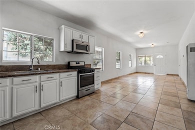 1545 E 41st Place, Los Angeles, CA 90011 - photo 5