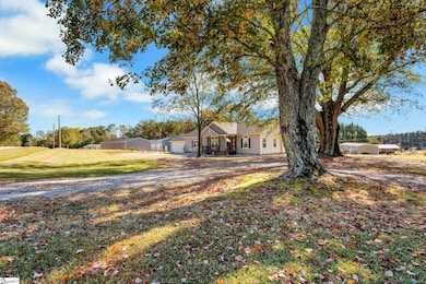 10 Ed Few Rd, Taylors, SC 29687 - photo 4