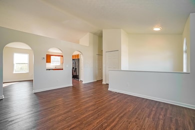 5708 Canal Bridge Dr, Canal Winchester, OH 43110 - photo 4