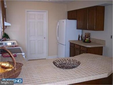 20 Peppermint Ln, Willingboro, NJ 08046 - photo 4