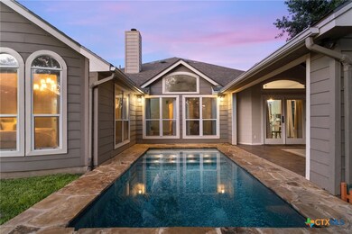 857 Fair Ln, New Braunfels, TX 78130 - photo 3