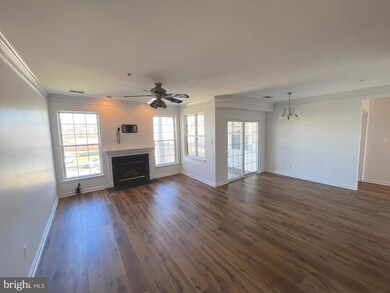 25320 Lake Mist Square unit 202, Chantilly, VA 20152 - photo 3