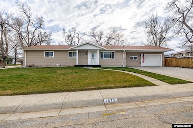 1671 Farnum St, Casper, WY 82601 - photo 3