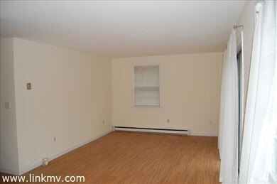 31 Beacon Ave, Oak Bluffs, MA 02557 - photo 3