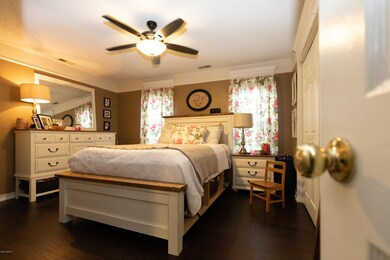 422 Wolf Laurel Ct, Jacksonville, NC 28546 - photo 7