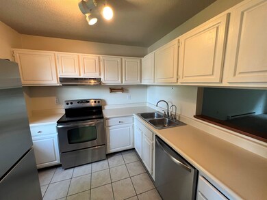 109 Hayes Ave, South Burlington, VT 05403 - photo 4