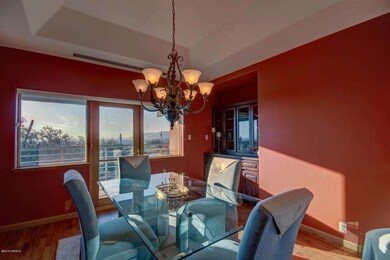Formal Dining