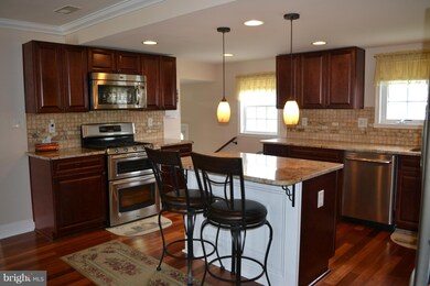 8 Ferndale Rd, Glen Burnie, MD 21061 - photo 2