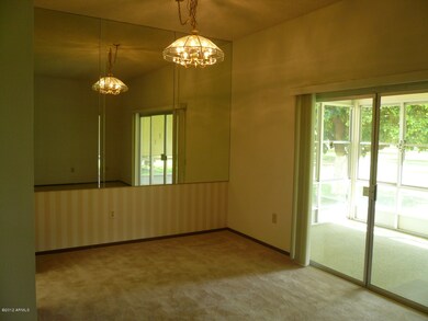 10025 W Highwood Ln, Sun City, AZ 85373 - photo 7