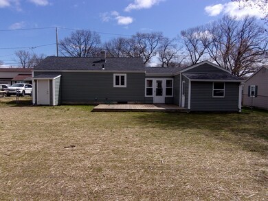 78 Laramee St, Chicopee, MA 01020 - photo 4