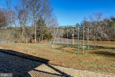 329 Lakewood Dr, Ruckersville, VA 22968 - photo 6
